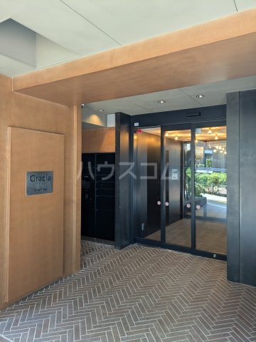 29/30 エントランス