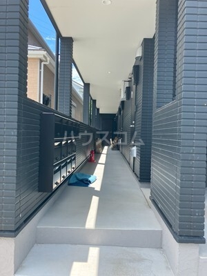 19/29 エントランス