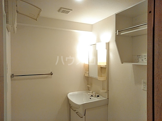 17/30 洗面