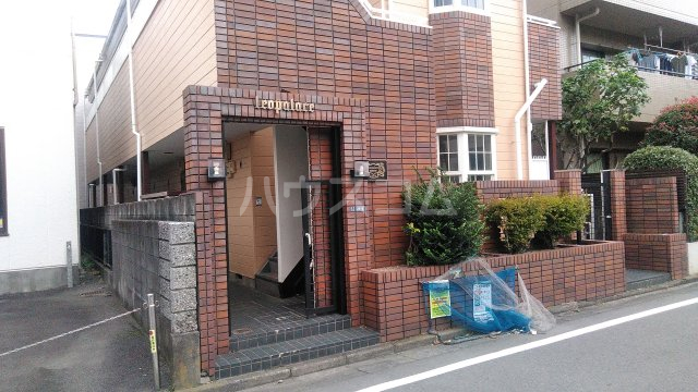 14/22 エントランス