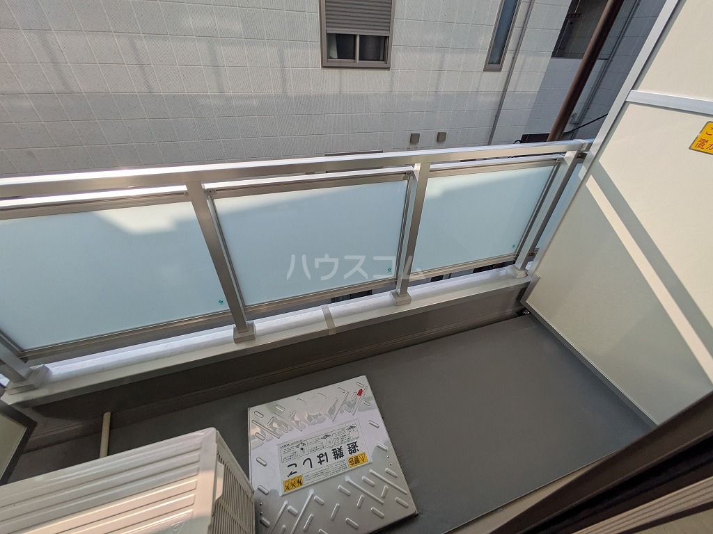 19/30 バルコニー