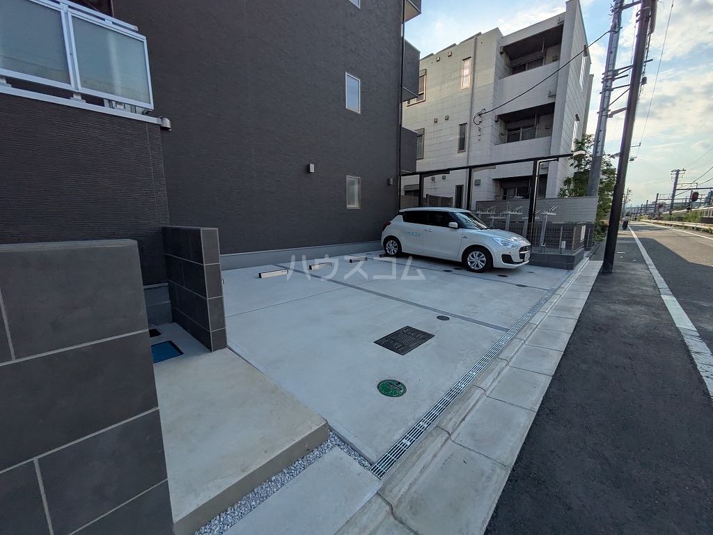 4/5 駐車場
