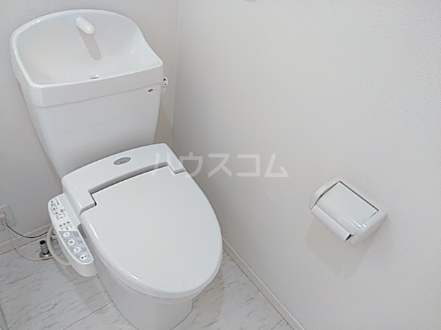 13/30 トイレ