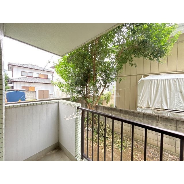 16/23 バルコニー