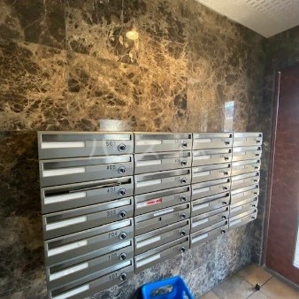 15/19 エントランス