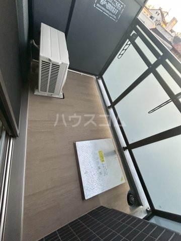 15/27 バルコニー