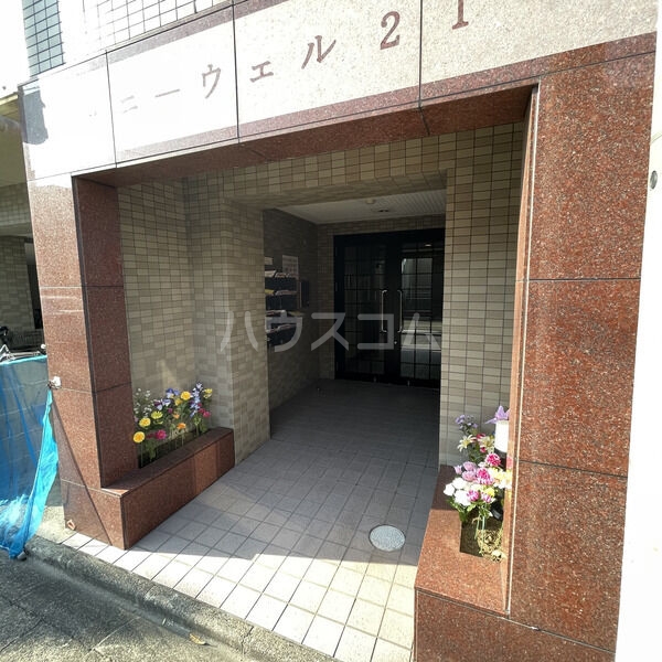 15/17 エントランス