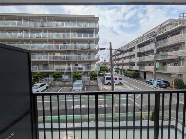 23/30 バルコニー