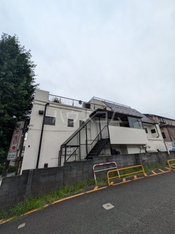 20/30 エントランス