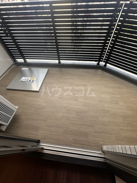 19/30 バルコニー