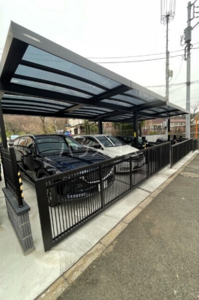 20/28 駐車場