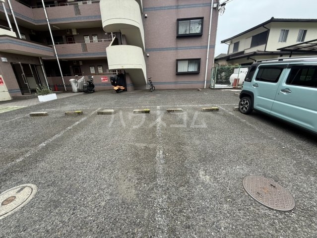 3/4 駐車場