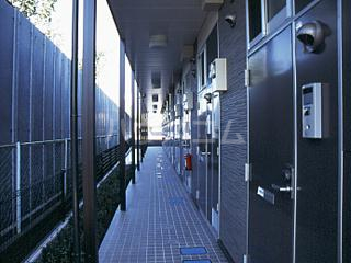 22/30 エントランス