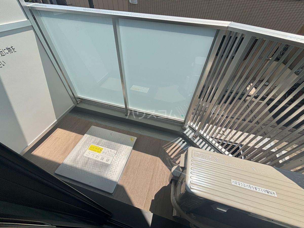 13/27 バルコニー