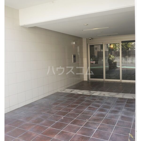 2/8 エントランス