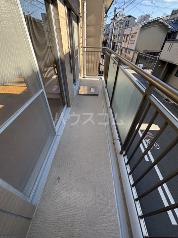 19/27 バルコニー