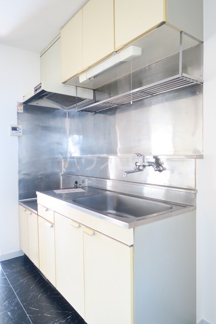 13/30 キッチン