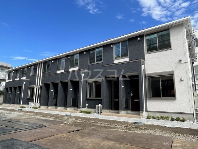 22/30 エントランス