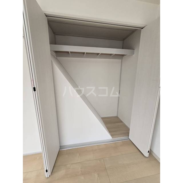 13/30 収納