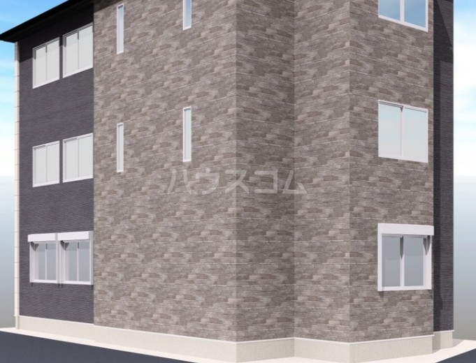 15/22 エントランス