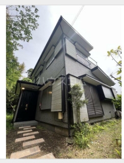 俣野町貸家の外観