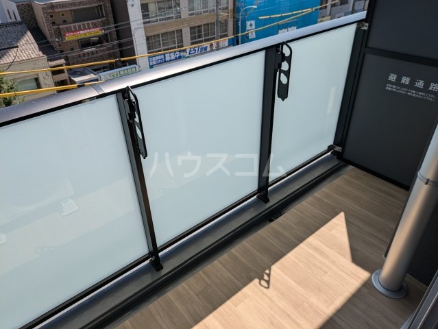 18/30 バルコニー