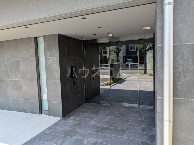 27/30 駐車場