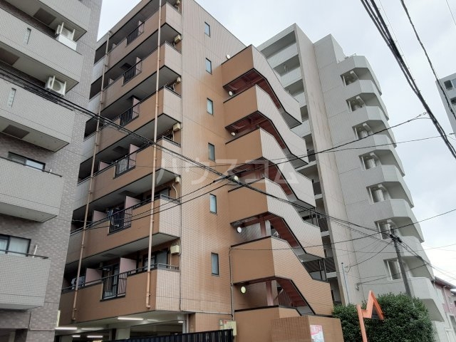 ファリーナ橋本の外観