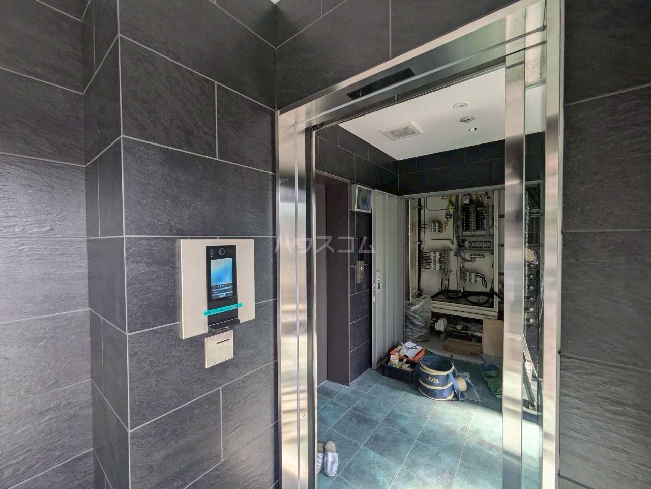 4/6 エントランス