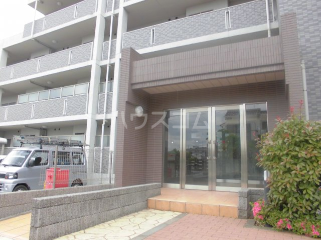 3/6 エントランス