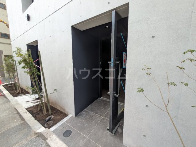 2/8 エントランス