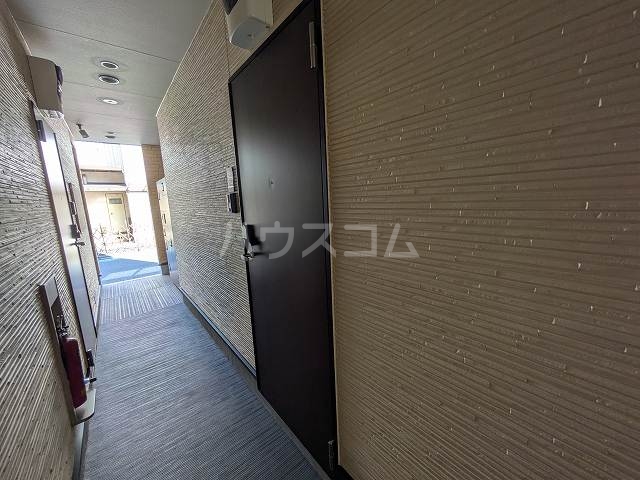 29/30 エントランス