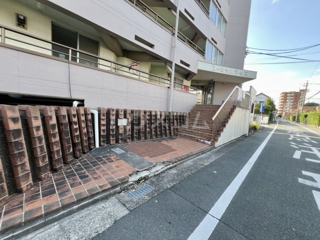 2/13 エントランス