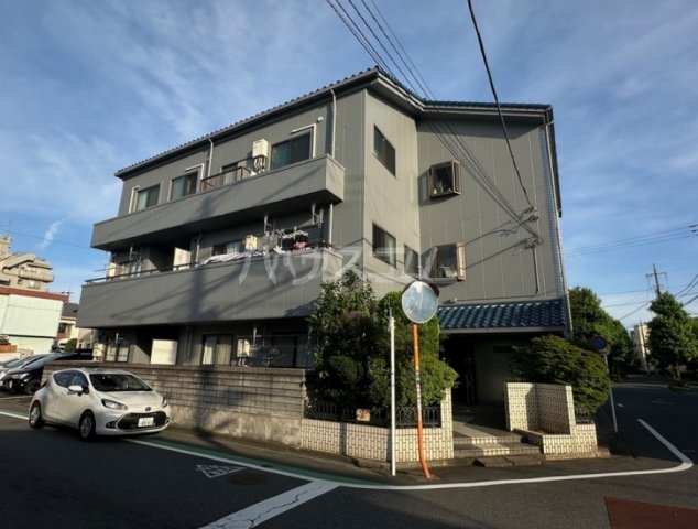 優和レジデンスの外観