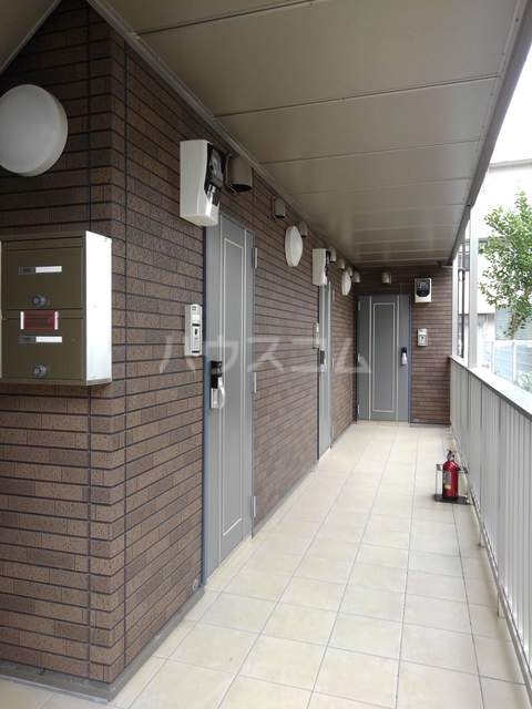 15/17 エントランス