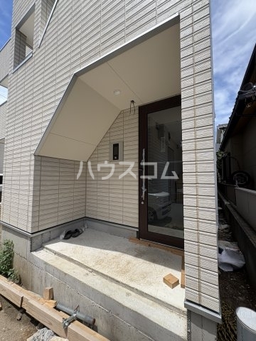 14/14 エントランス