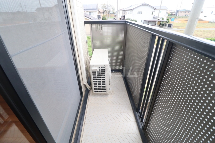 13/21 バルコニー