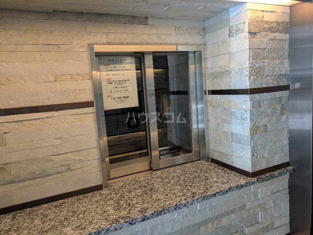 4/7 エントランス