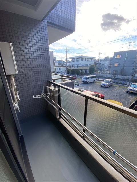 17/28 バルコニー