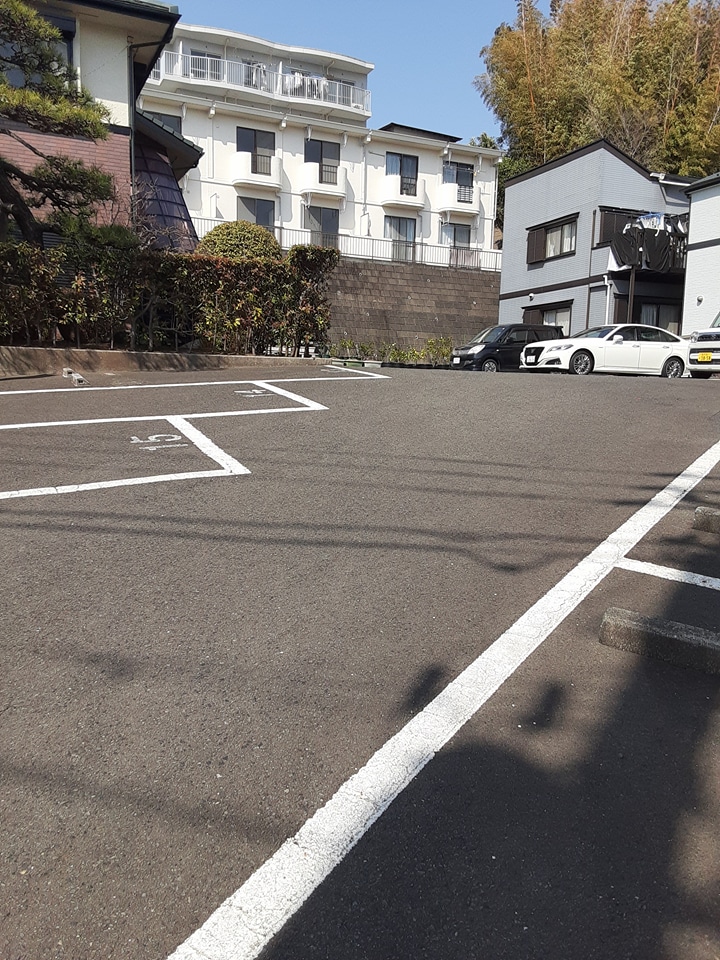 25/30 駐車場