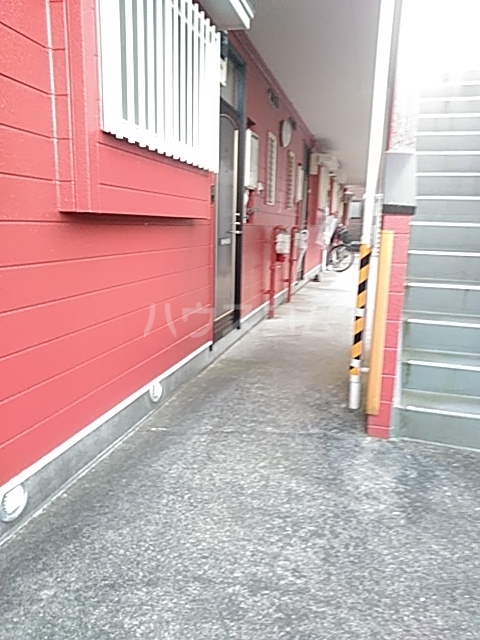 29/30 エントランス