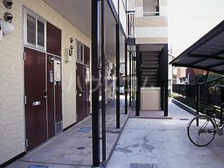 29/30 エントランス