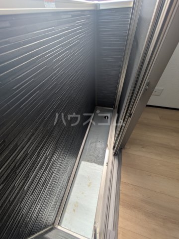 23/30 バルコニー