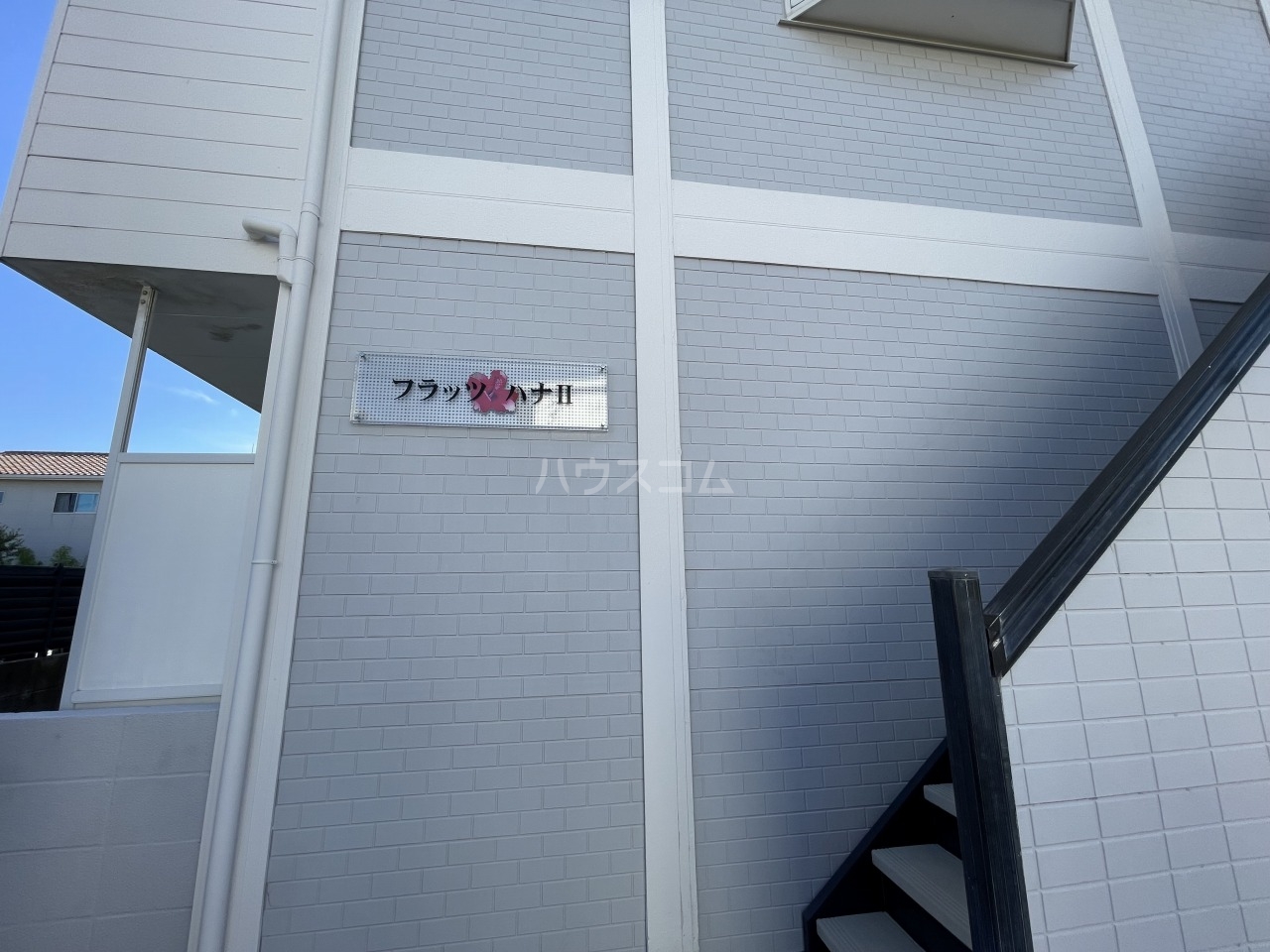 18/28 エントランス