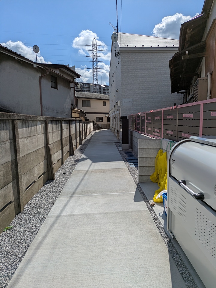 2/5 エントランス