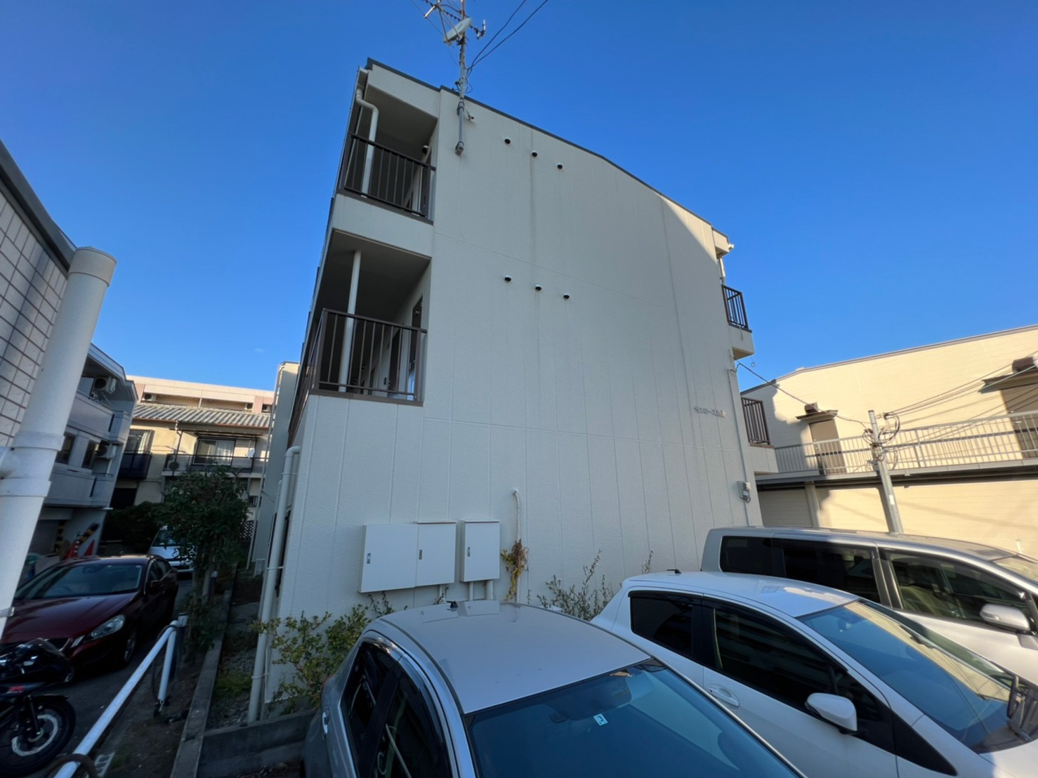 13/20 エントランス