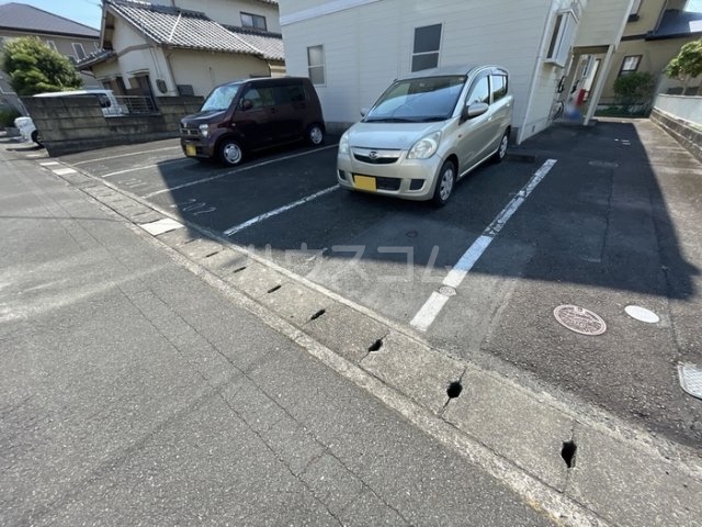 14/22 駐車場