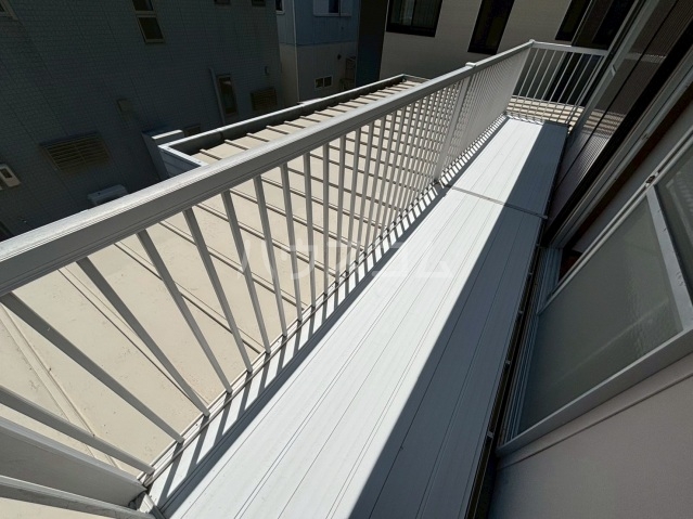 14/20 バルコニー