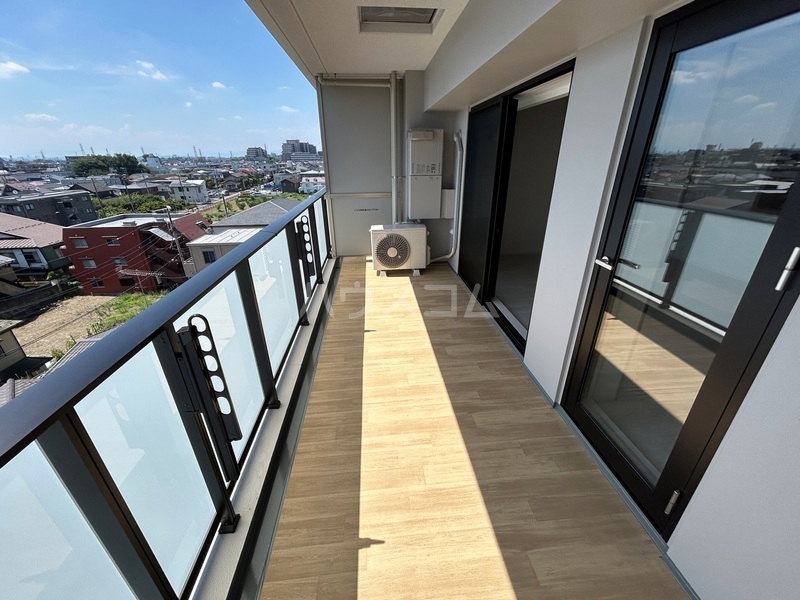 13/30 バルコニー