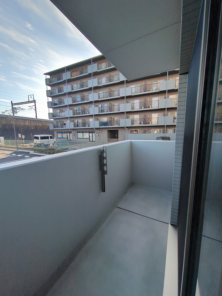 14/28 バルコニー